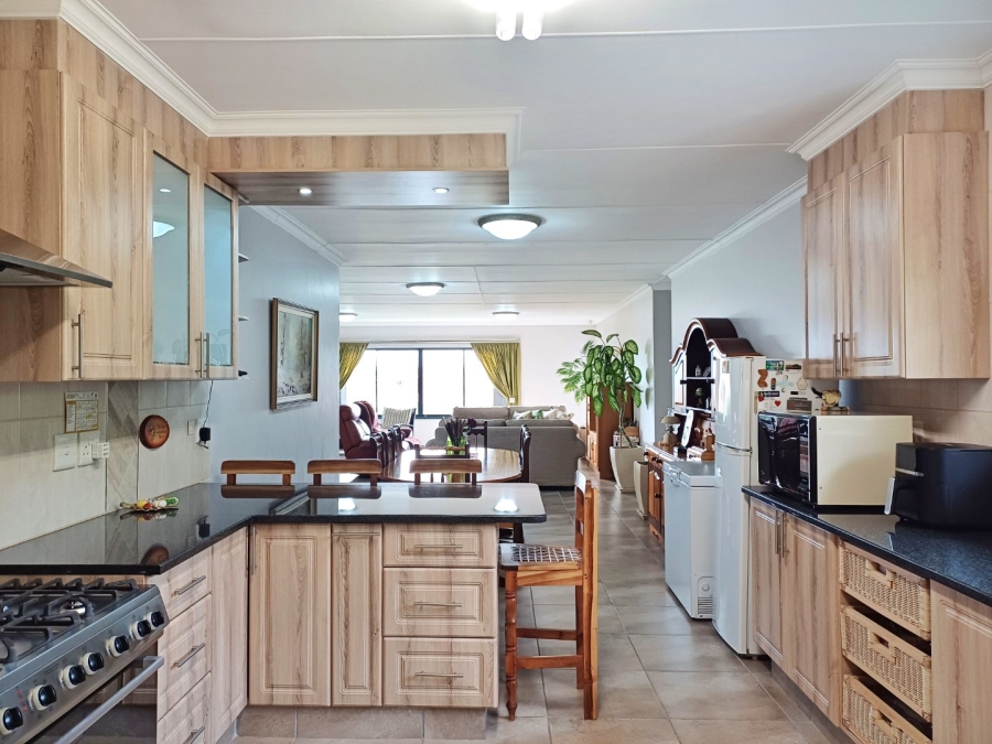3 Bedroom Property for Sale in Reebok Western Cape
